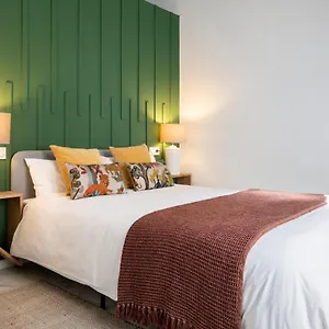  Apartment Hernando Colon Spain